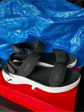 Puma Women’s Black Strap Sandals